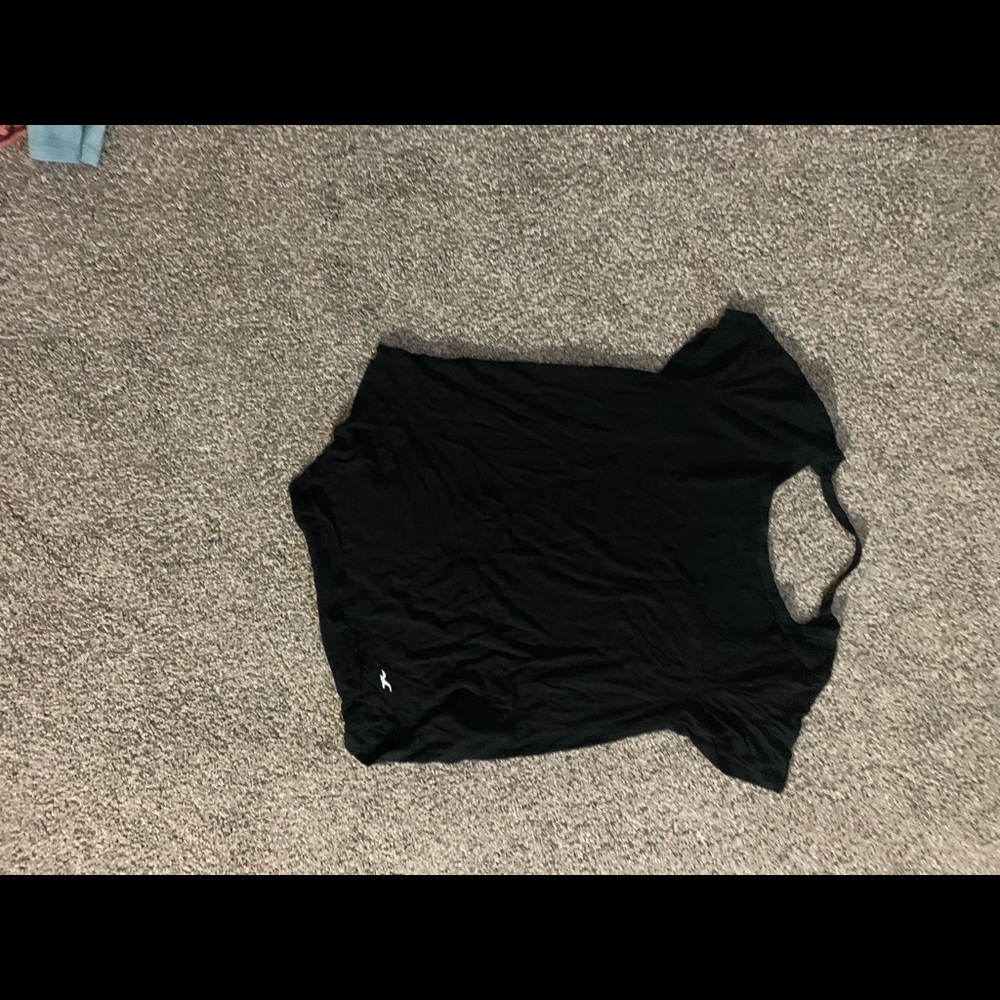 Hollister open back t-shirt